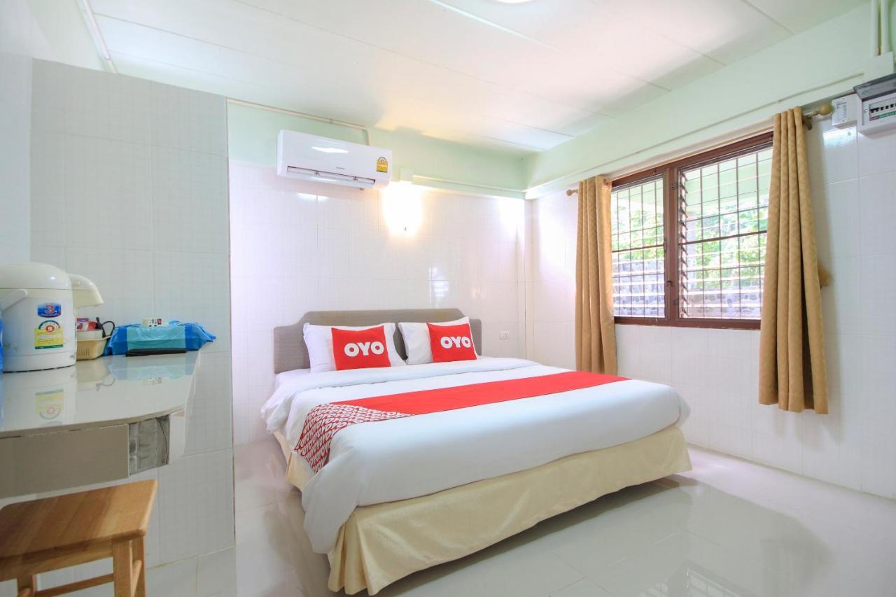 Oyo 75373 Chamil House Hotel Nai Harn Exterior photo