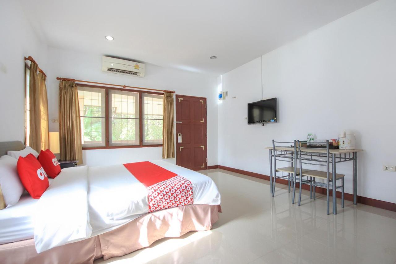 Oyo 75373 Chamil House Hotel Nai Harn Exterior photo